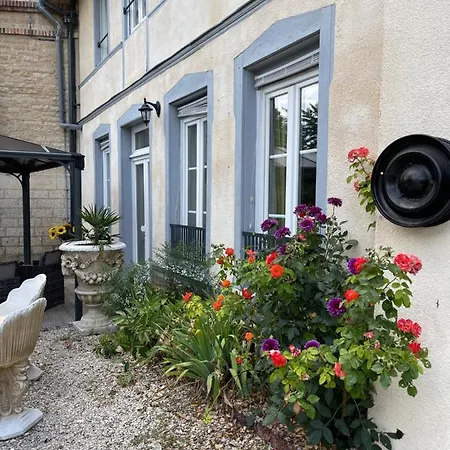 L'instant Champenois Hotel